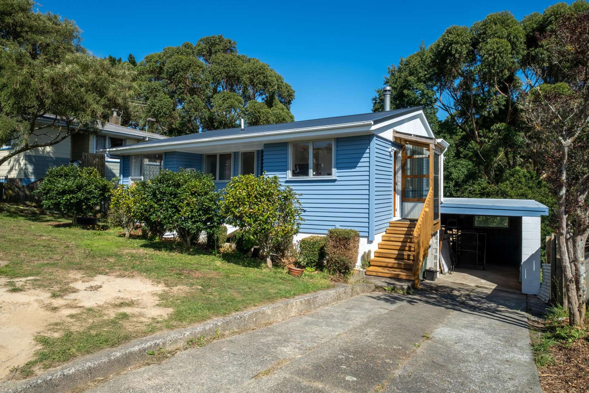 33 Waihemo Street Waitangirua_0