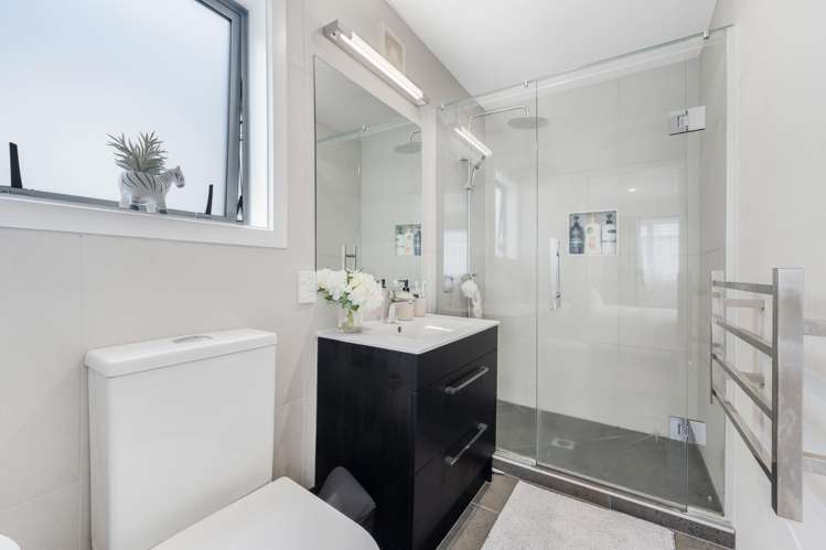 5 Waihanga Way Bucklands Beach_14