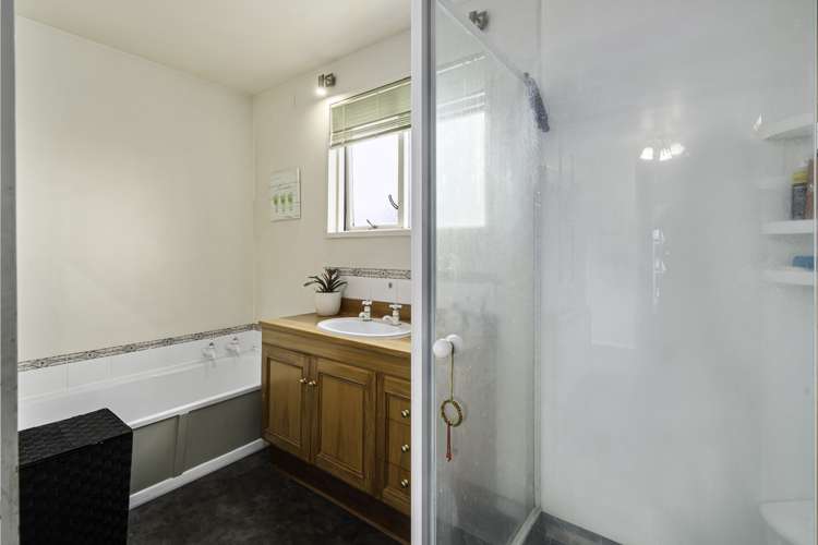 168 Saint Johns Street Bromley_12