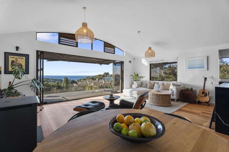 68 Queens Drive Oneroa_6