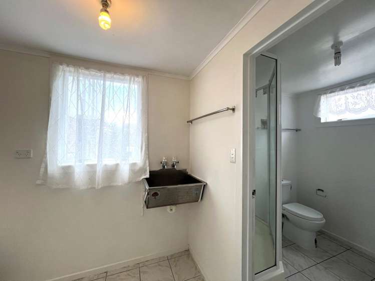 48 Rata Street New Lynn_17