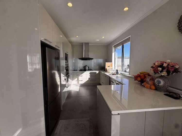 56 Mackey Drive Greenhithe_4