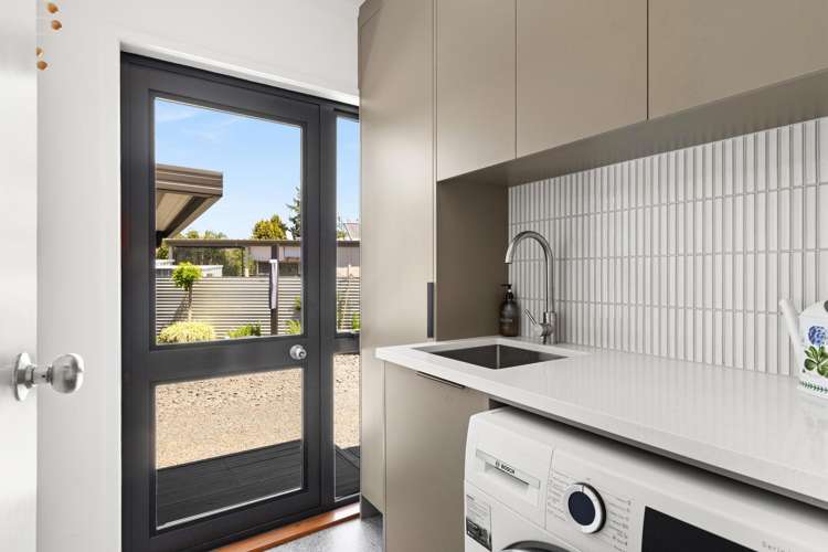 908A Victoria Street Parkvale_9