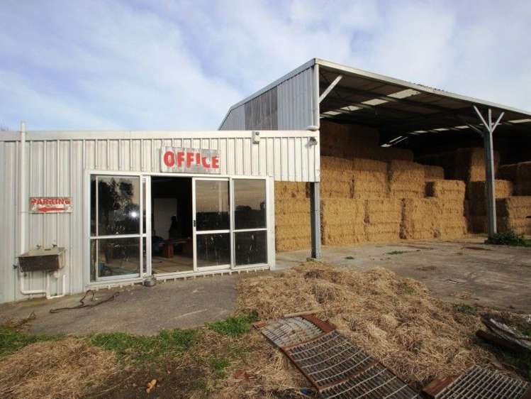 1433 State Highway 3 Turakina_13