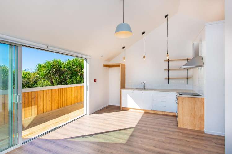 12 Nau Mai Road Raglan_8