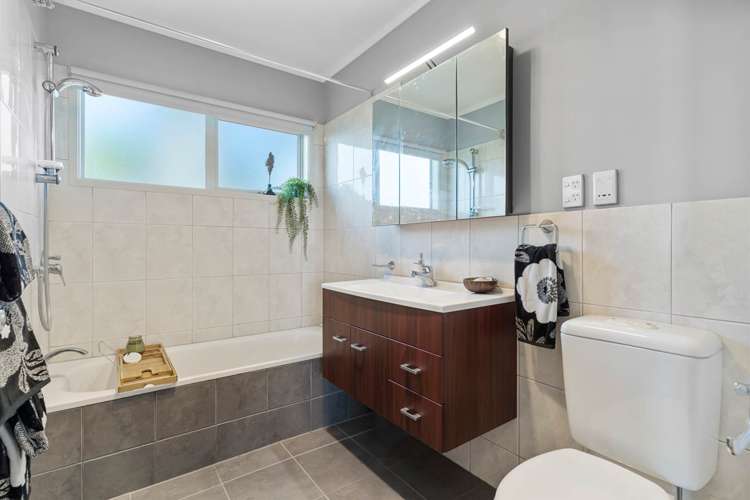 34 Hadfield Street Beach Haven_14