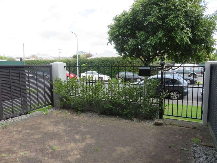 1/2 Cawley Street Ellerslie_7