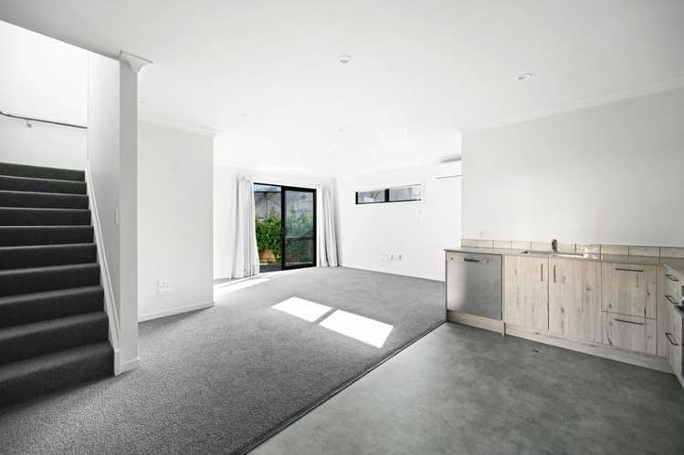 1/3 Dowding Street 1107_15