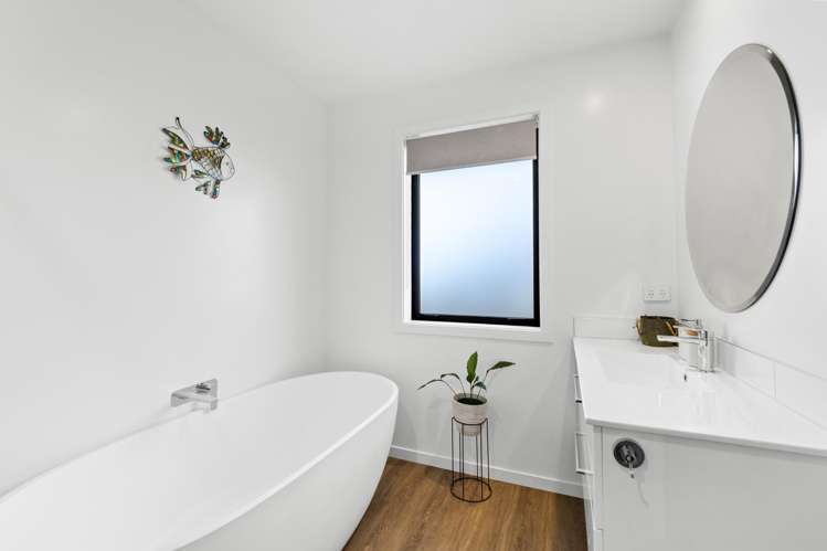 23 Redhaven Rise Netherby_22