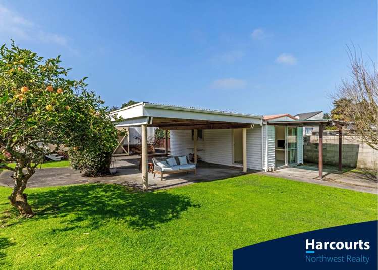 4 Barberry Lane Te Atatu Peninsula_18