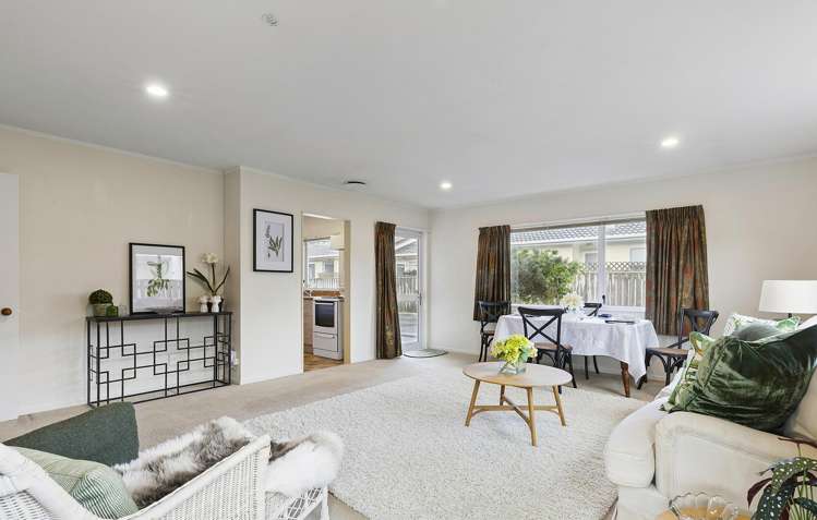 4/63 Main Road Titahi Bay_4