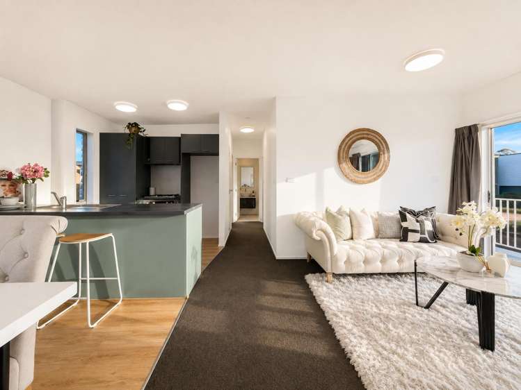98/7 Kelvin Hart Drive East Tamaki_4
