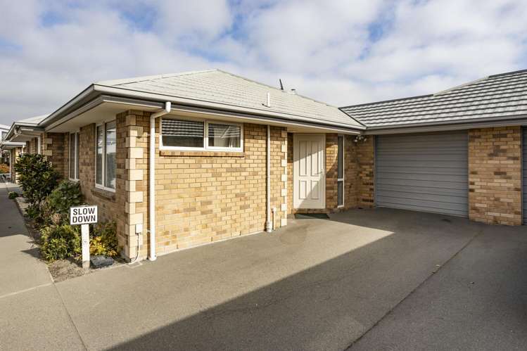 11/446 Ferry Road Woolston_10
