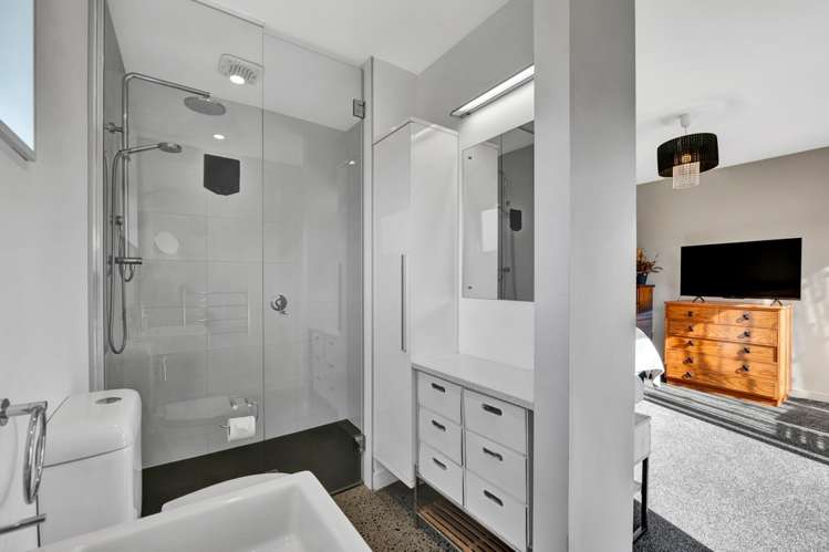 97 Kaipi Road Egmont Village_11