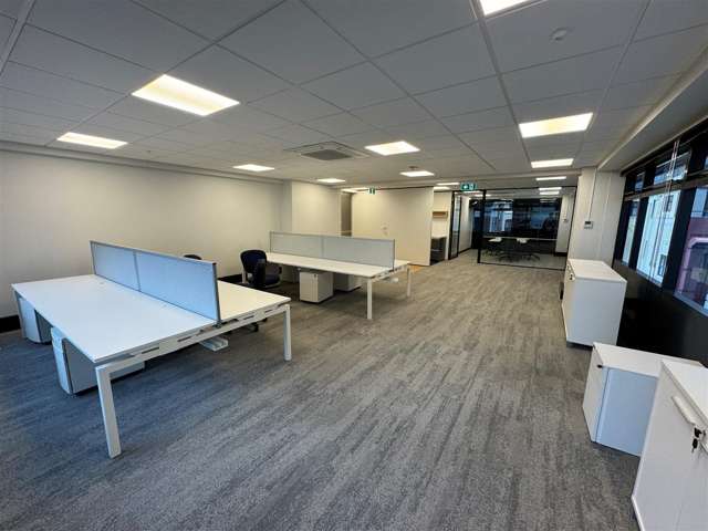 142 Featherston St Wellington Central_3