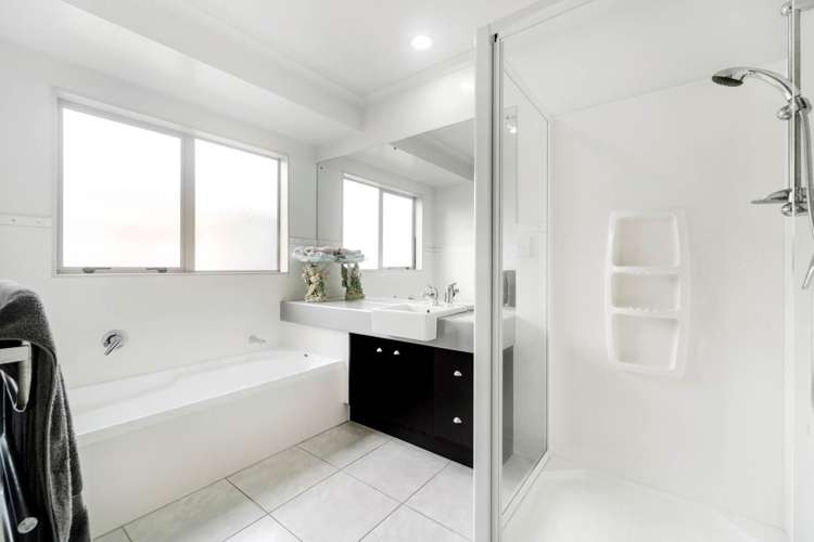 13 Aberdeen Crescent Wattle Downs_18