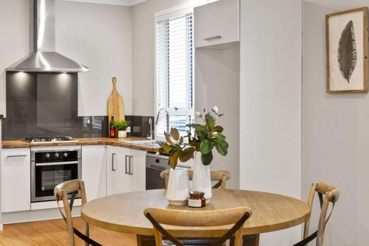 48 Pooles Road Greerton_13