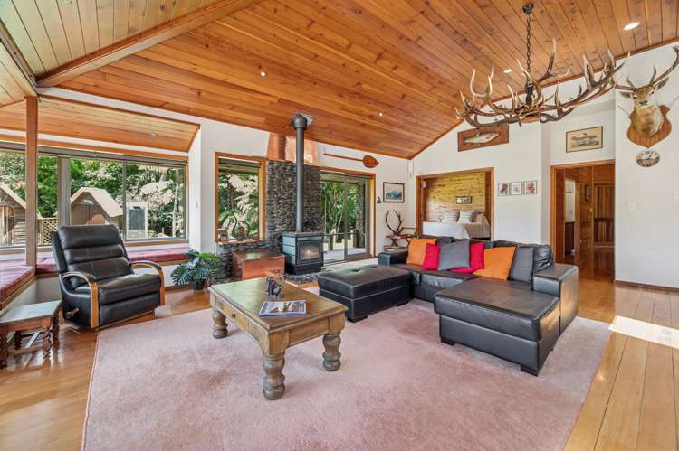 483 Spencer Road Lake Tarawera_10