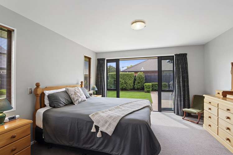9 Napoleon Close Harewood_15