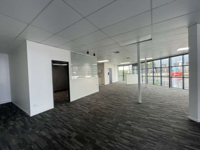 Unit E/9 Piermark Drive Rosedale_4