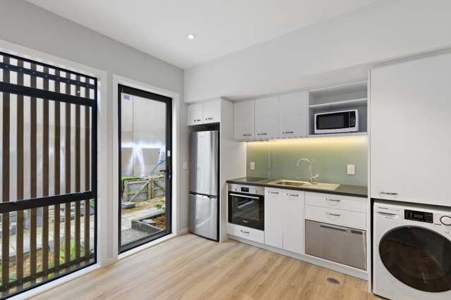 5B/40 Dudley Street 10609_1