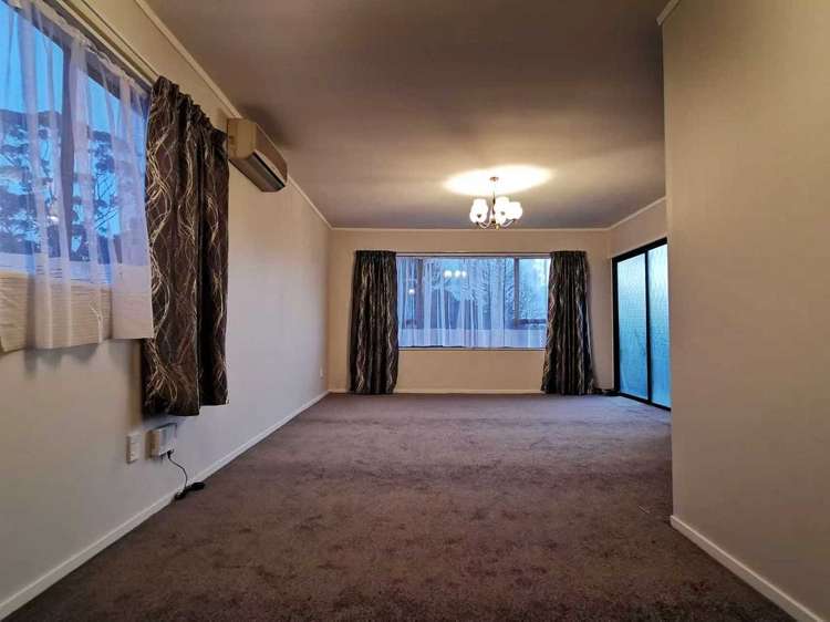 1/320 Pakuranga Road Pakuranga Heights_1