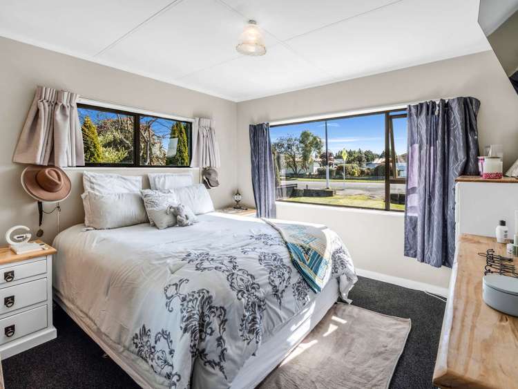 1 Mathew Street Dannevirke_20