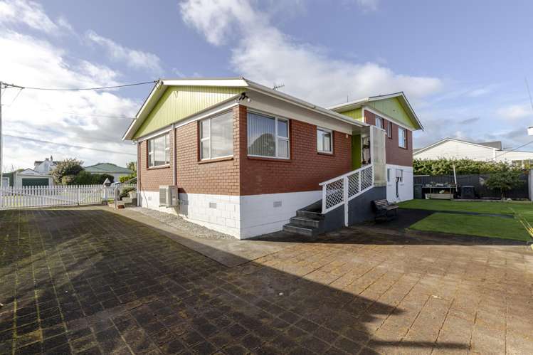7A Blake Street Waitara_9