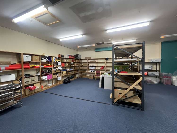 Whole Building/33 Lambie Drive Manukau_8