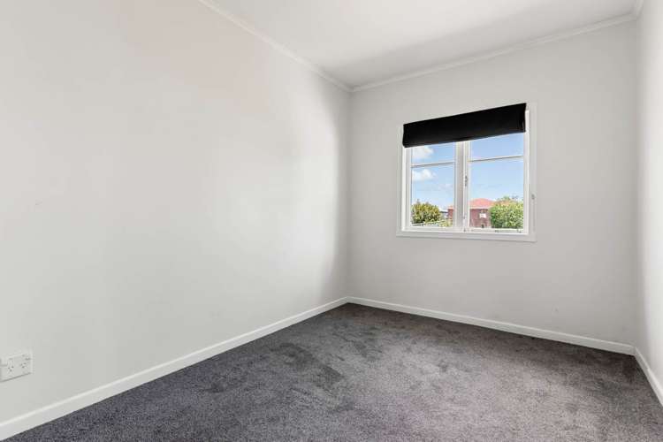 74 Oakdale Road Hillsborough_7