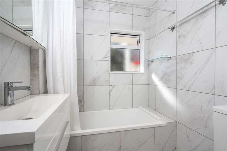 1/17a Anzac Street Takapuna_6