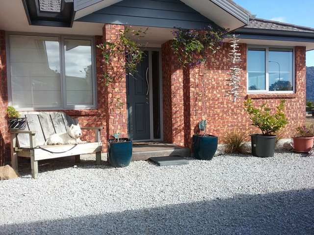 5 Ruataniwha Drive Collingwood_2