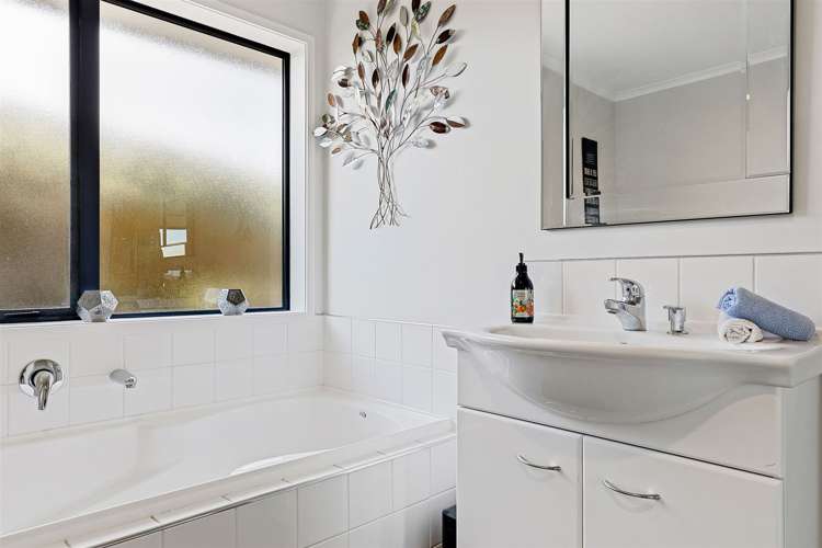 201 Davis Road Cust_14