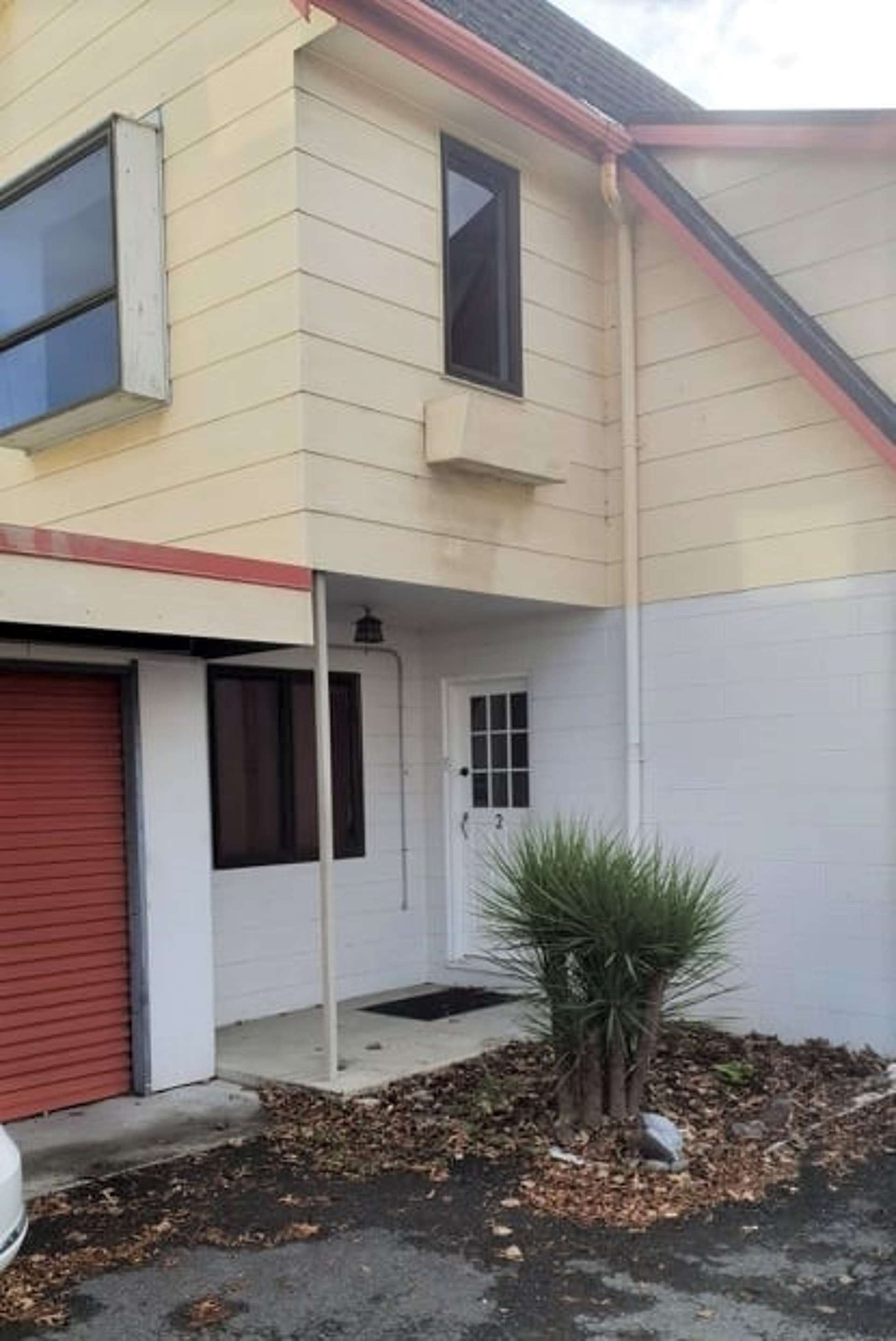 2/1345 Amohau Street 11068_0