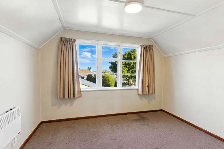 13 Doon Street Mosgiel_9