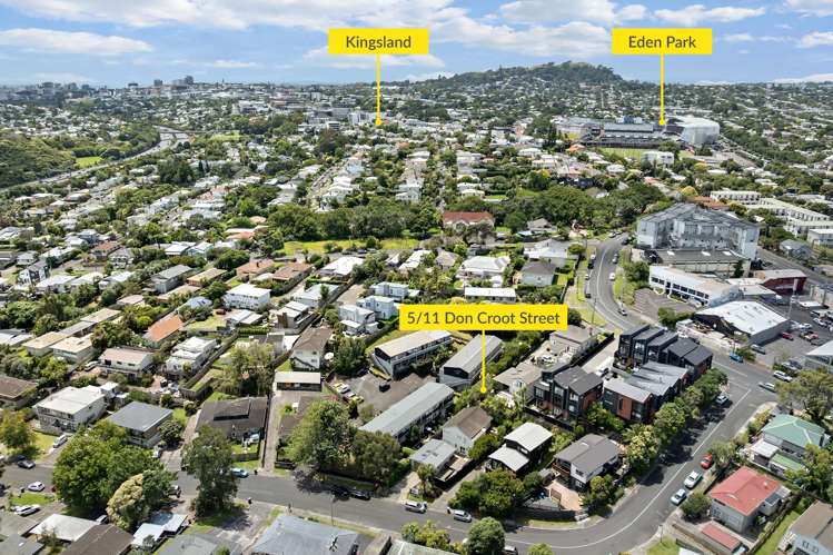 5/11 Don Croot Street Morningside_12