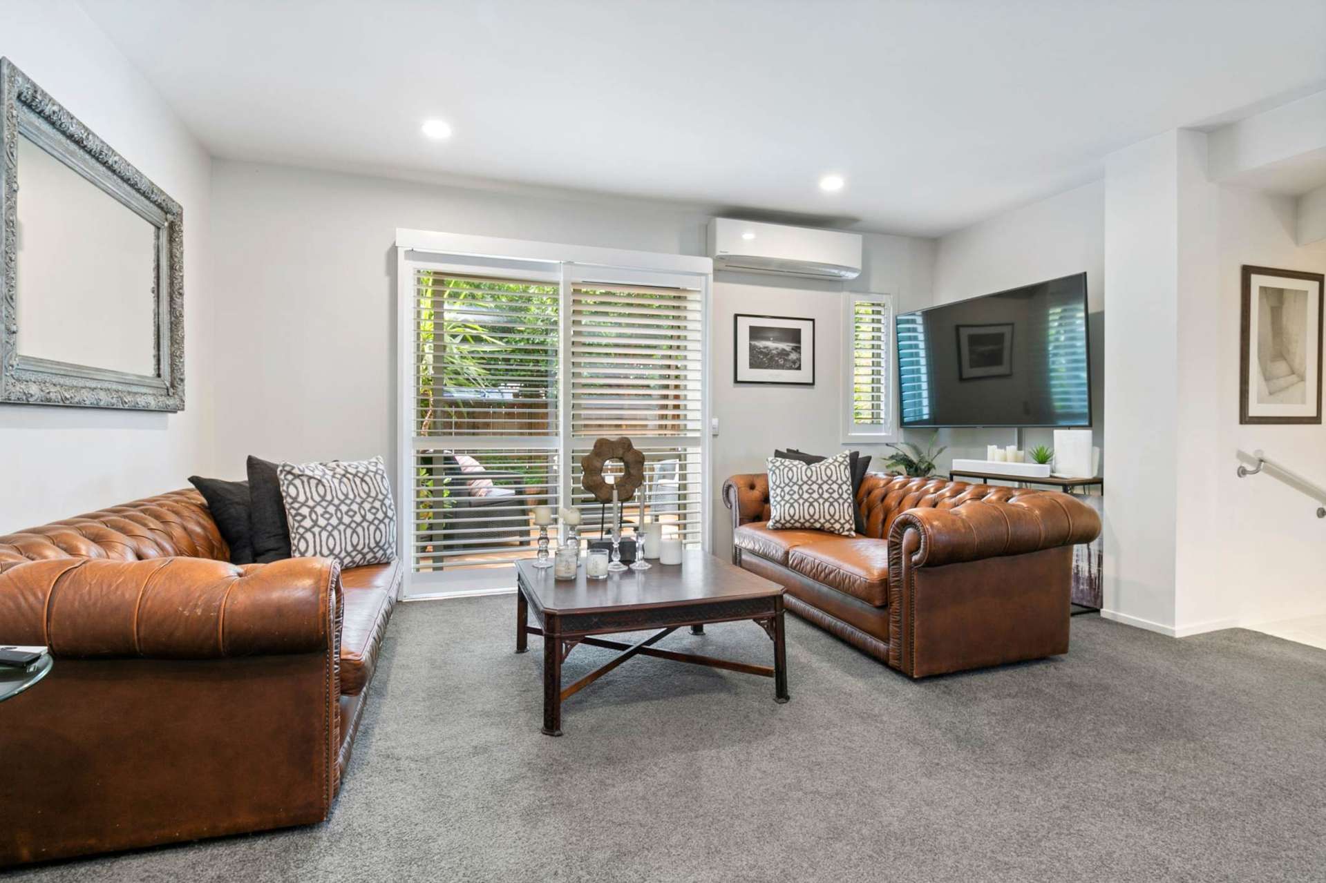 53/21 Hunters Park Drive Three Kings_0