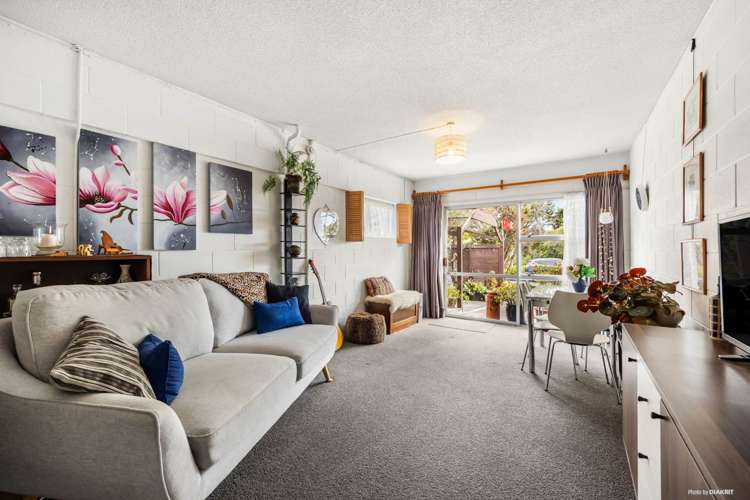 1/70 Cliff View Drive Green Bay_1