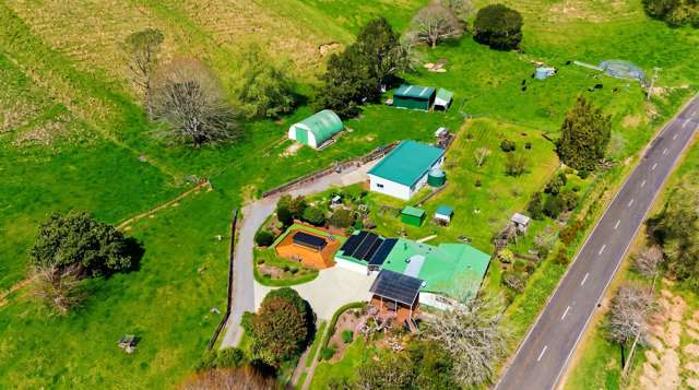 A sanctuary of natives, grazing and lifestyle