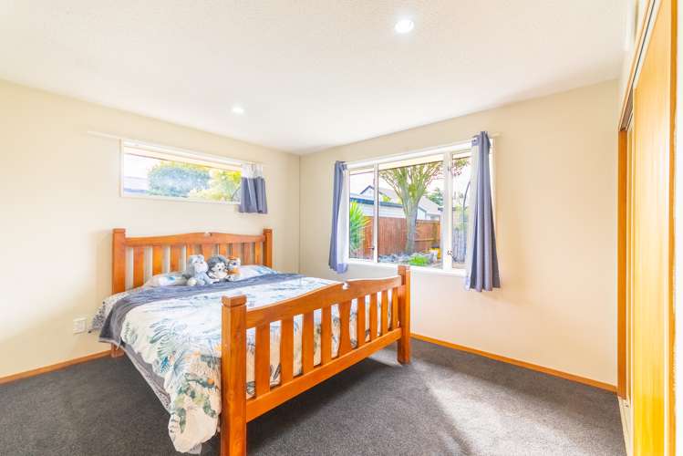 2/19 Branston Street Hornby_12