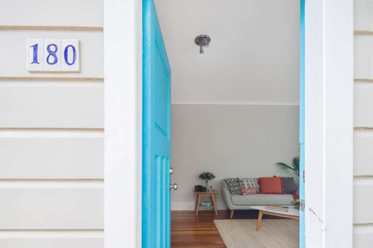 180 Sutherland Road Lyall Bay_1