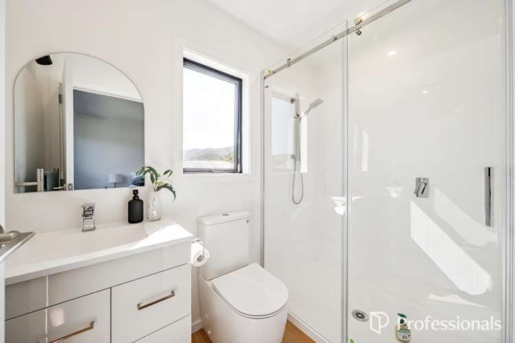 24B Wainuiomata Road Wainuiomata_16