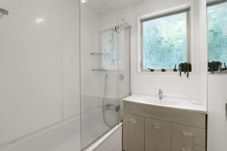 11 Kuaka Crescent Bromley_11