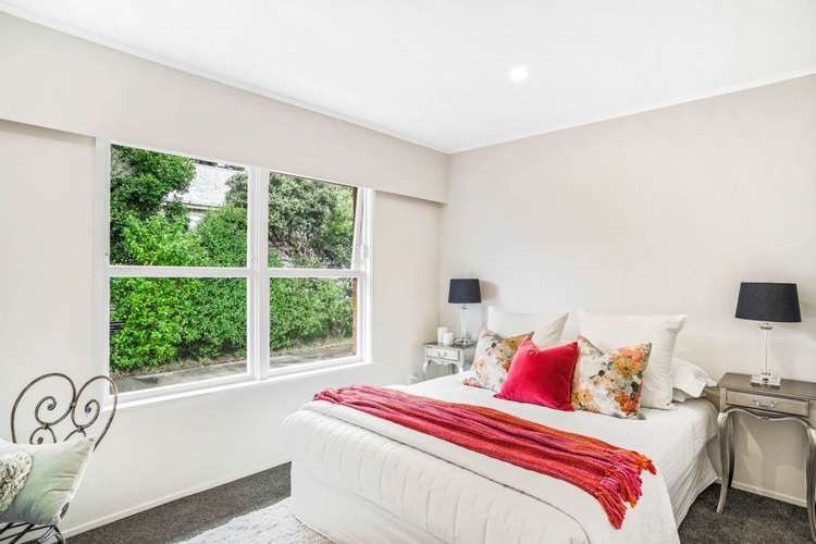 2/153 Shakespeare Road Milford_4