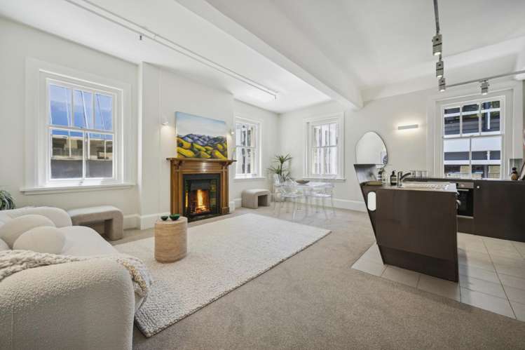 202-3 Plimmers Steps Wellington Central_2