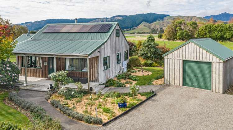 389 Tararua Road_3