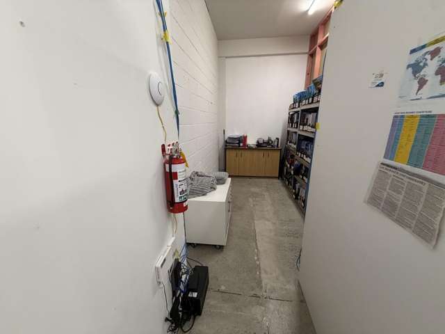 Ground Floor, 1 Ward Street Hamilton City Central_4