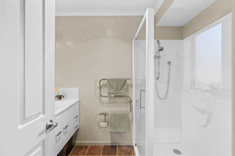 11 Fairway Drive Morrinsville_11