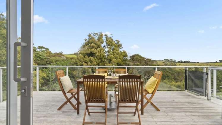 27 Te Makuru Lane 1716_2