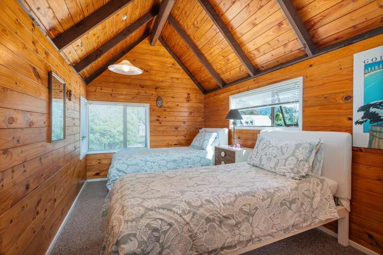 14 Kennedy Park Drive Pauanui_21